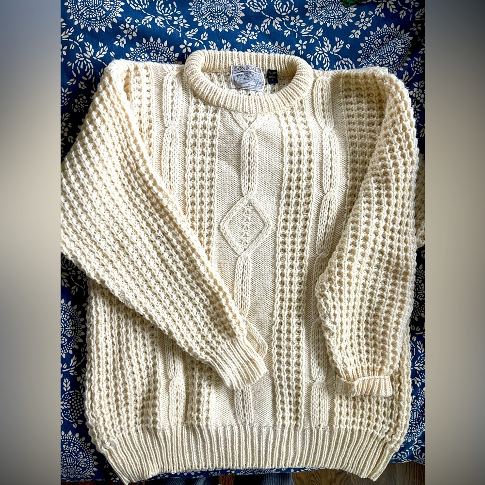 Donegal Handknit Cream 100% Wool Crewneck Cable Knit SweaterSize large